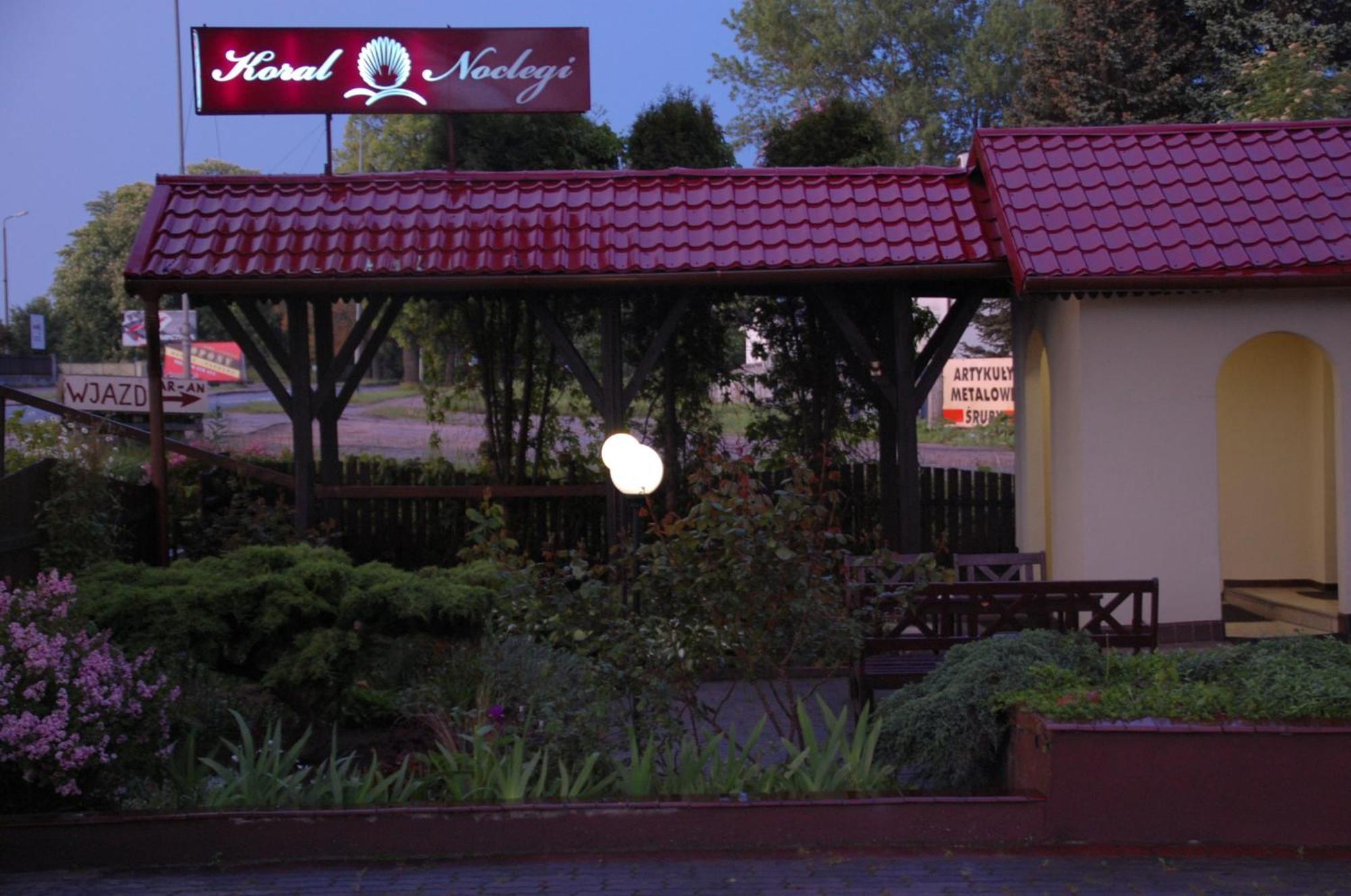Koral Bed & Breakfast Koszalin Exterior foto
