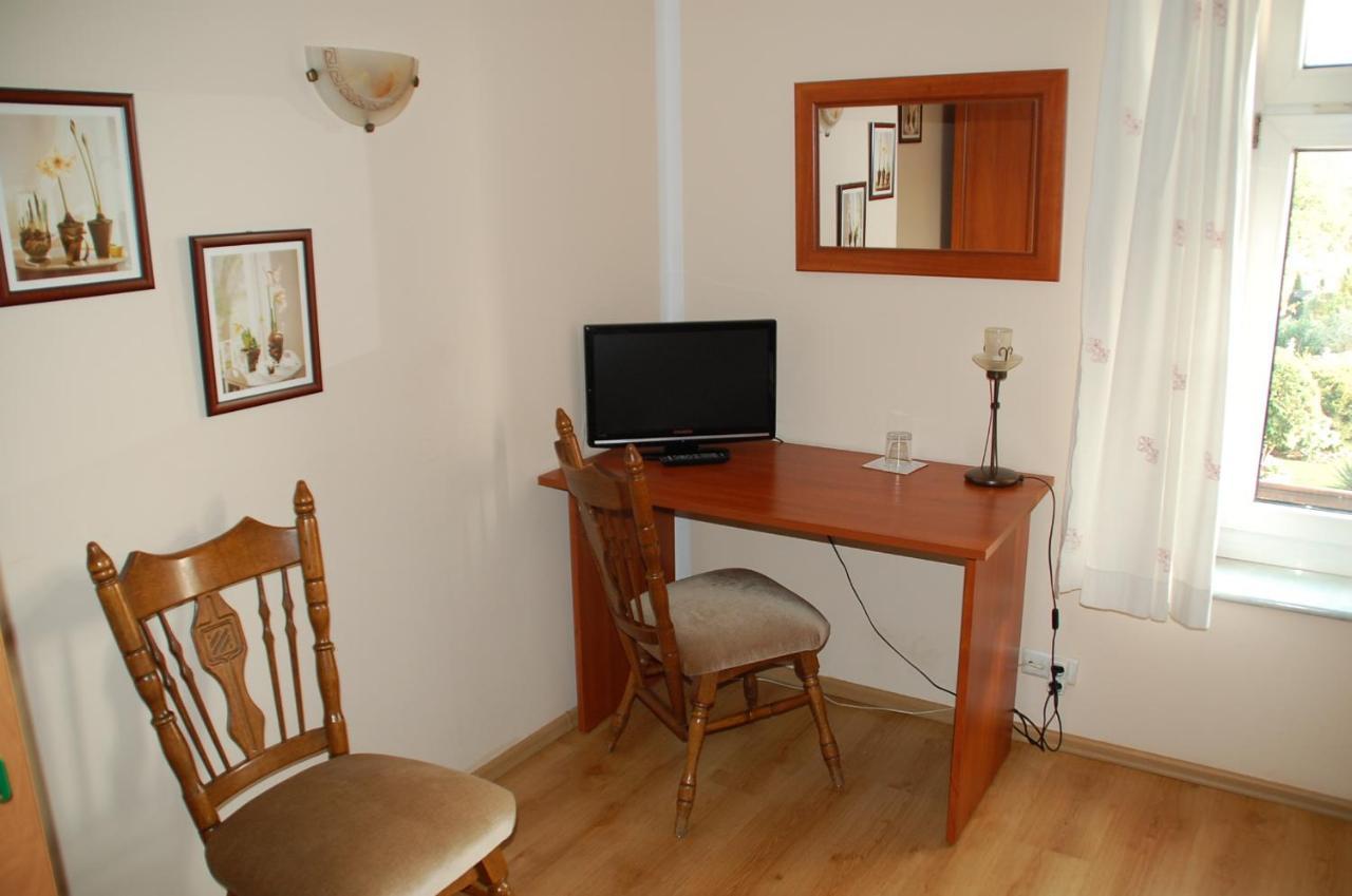 Koral Bed & Breakfast Koszalin Exterior foto